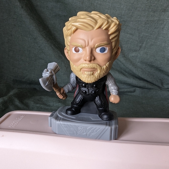 Avengers Endgame McDonald's toys 2019 Antman Thor Widow Captain Iron Man Marvel - Picture 8 of 12